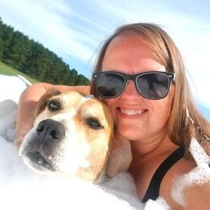 Meet your Posher, Teri